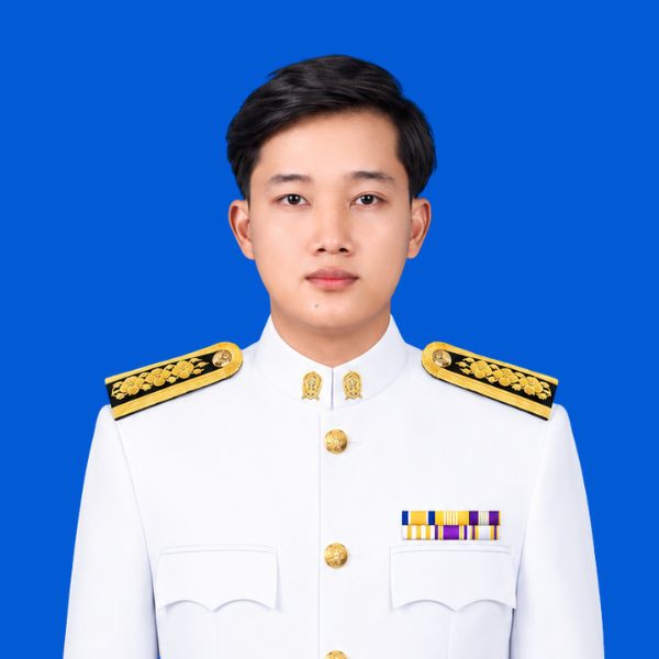นายธนวัฒธ์ วงค์ธานี