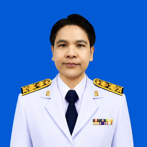 นางสาวธนาภัทร หัตถบูรณ์ 