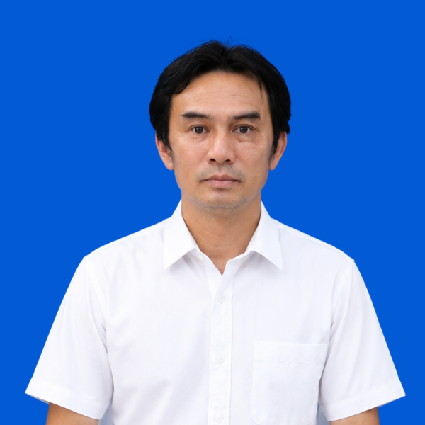 นายชุติพนธ์ มะฤทธิ์ 