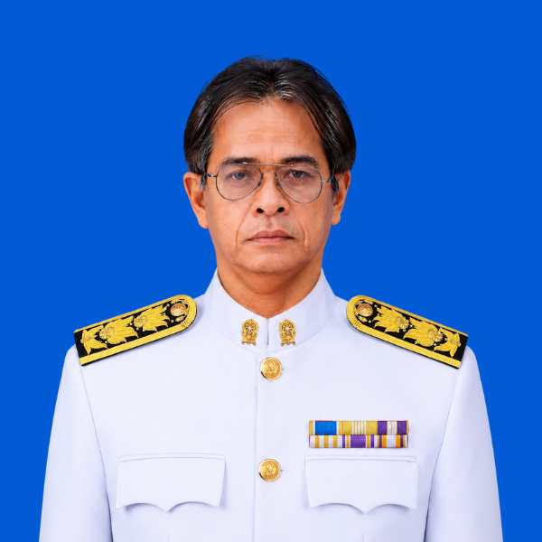 นายนเรศ หมวกทองคำ 