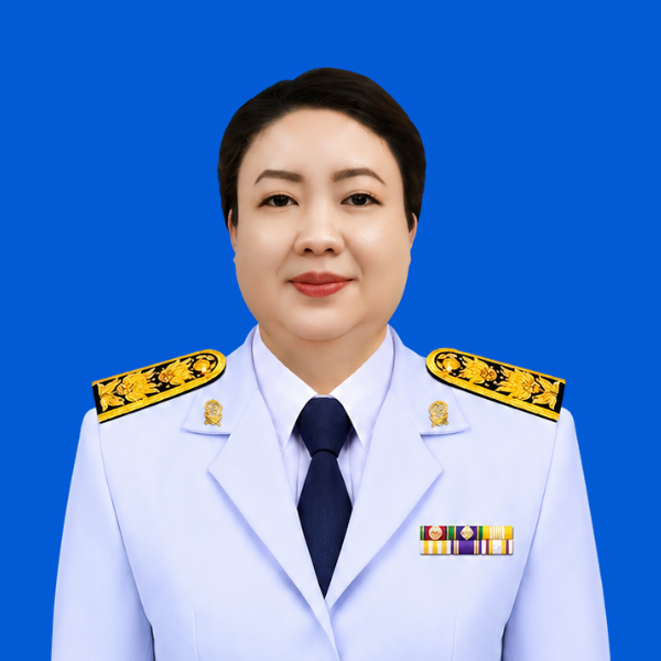 นางจิรา ผายะวัฒน์ 