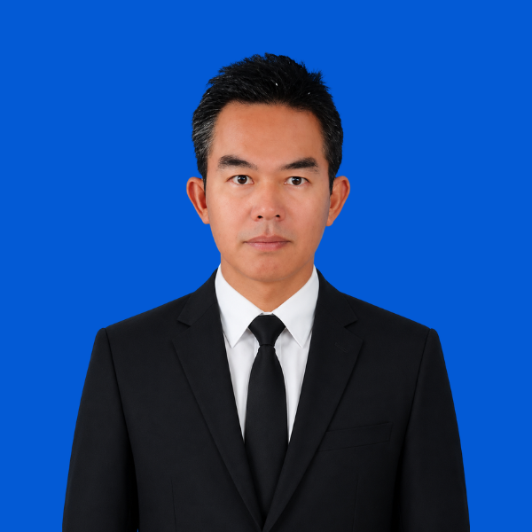 นายนิรันดร์ พินิจจันทร์